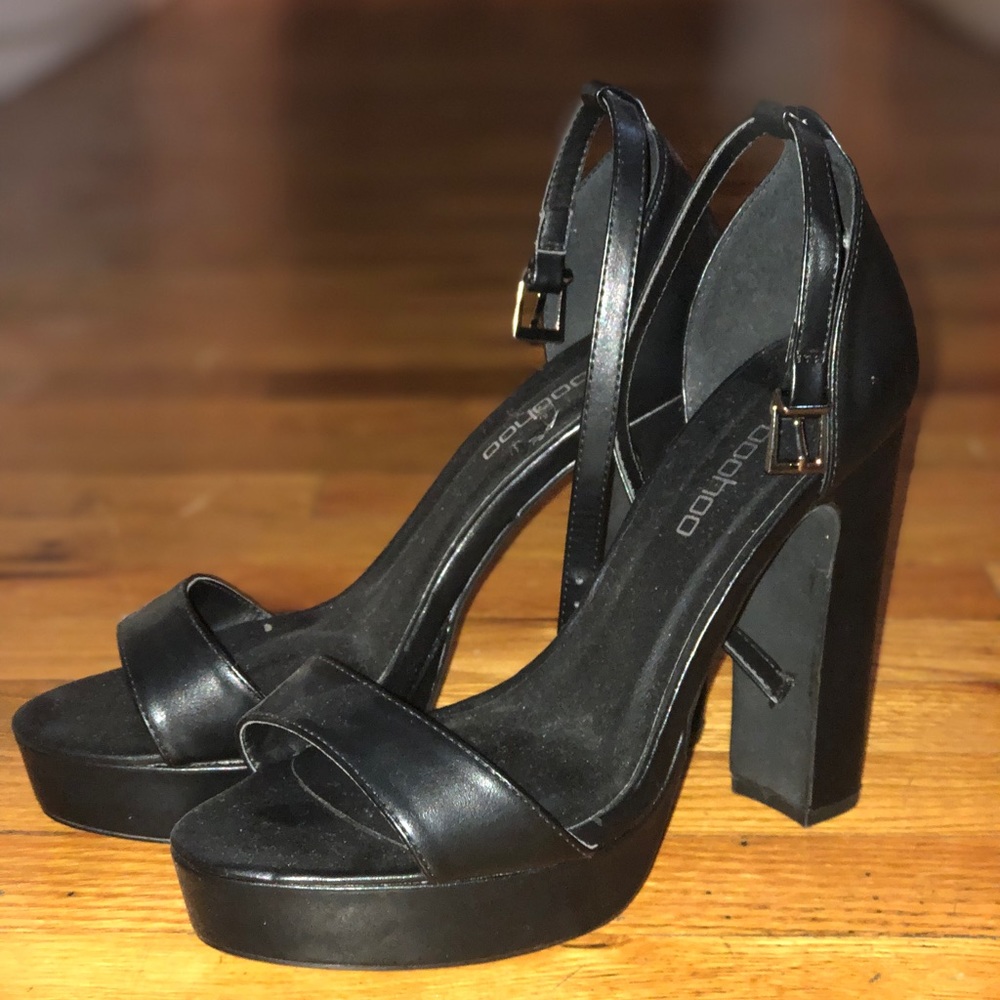 Black Boohoo High Heels